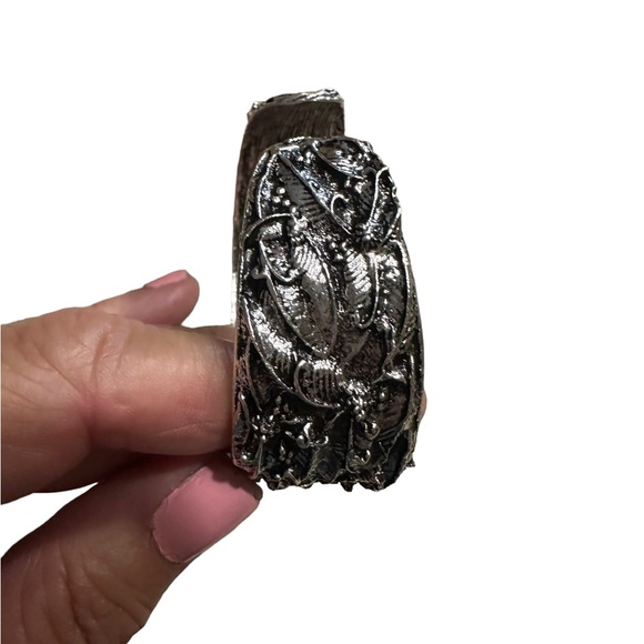 Vintage Silver Butterfly and Turquoise Cuff Bracelet - Picture 7 of 7